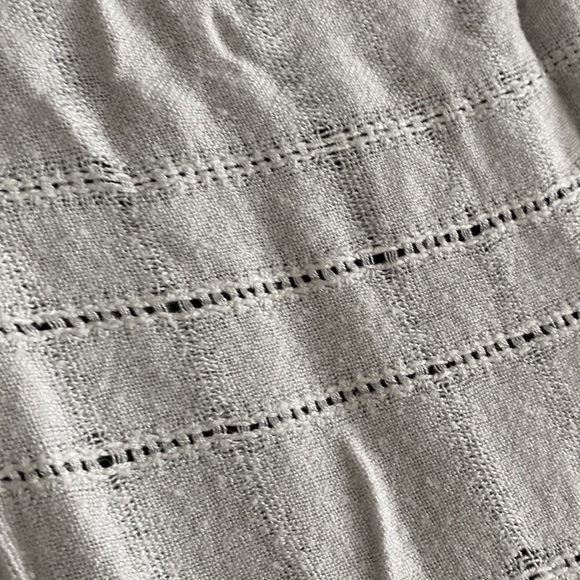 White fringe knit wrap? - Picture 14 of 17